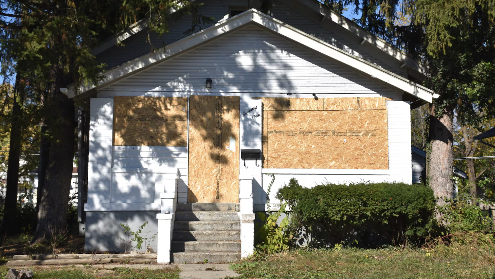 How to Sell a House with Code Violations in Los Angeles
